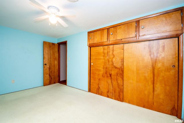 801 OAKWOOD Road, East Peoria, IL 61611
