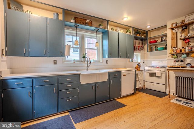 118 E MAIN ST, Fairfield, PA 17320