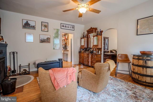 118 E MAIN ST, Fairfield, PA 17320