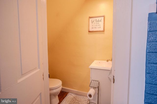 118 E MAIN ST, Fairfield, PA 17320