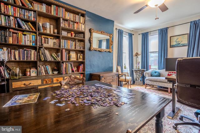 118 E MAIN ST, Fairfield, PA 17320