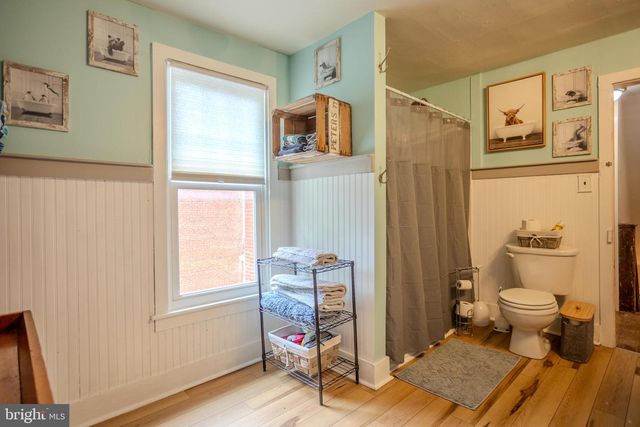 118 E MAIN ST, Fairfield, PA 17320