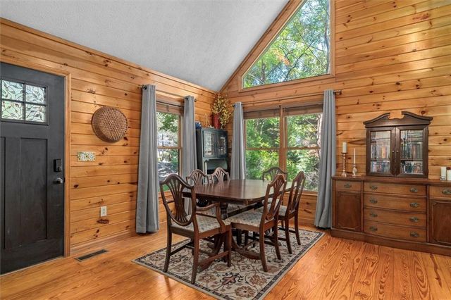 1083 Mountain Oak Road, Ellijay, GA 30536