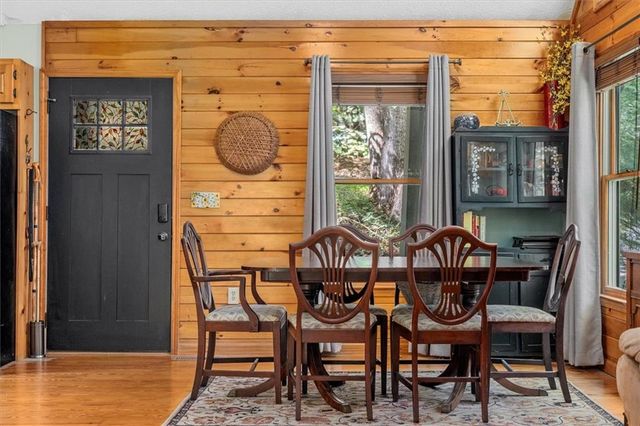 1083 Mountain Oak Road, Ellijay, GA 30536