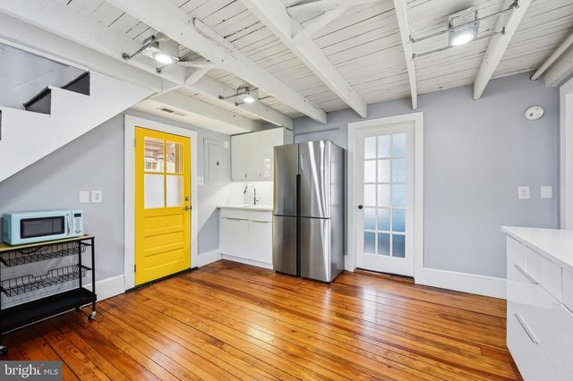 402 CHERRY ST, Easton, MD 21601