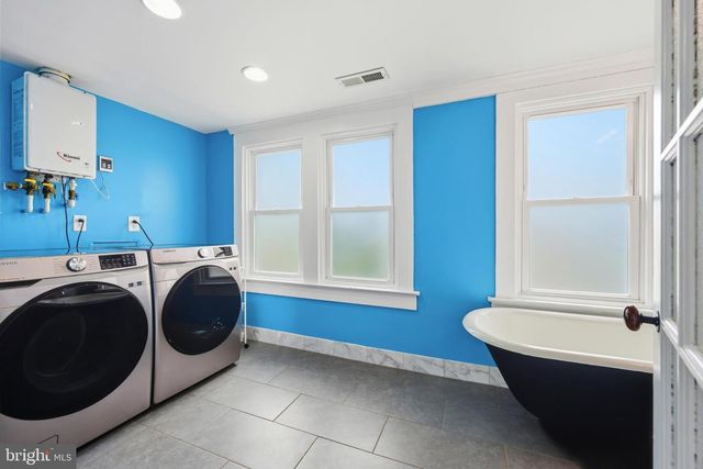 402 CHERRY ST, Easton, MD 21601