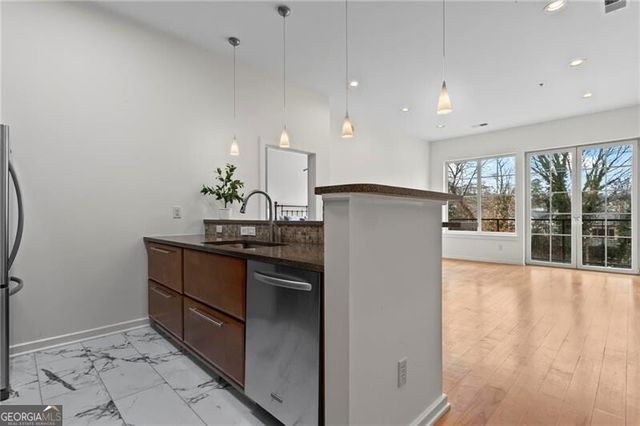 1430 Dresden Drive NE 245, Atlanta, GA 30319