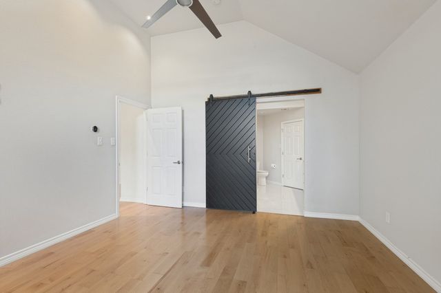 2237 Wembley Wood Lane, Bedford, TX 76022