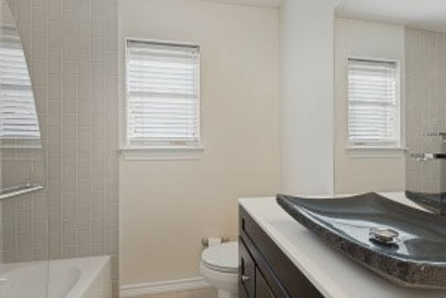2237 Wembley Wood Lane, Bedford, TX 76022