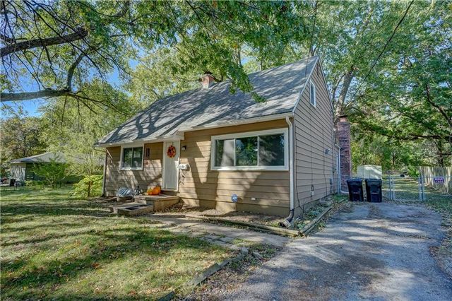 1708 S Pearl Street, Independence, MO 64055