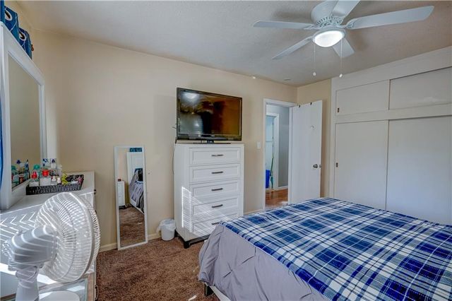 1708 S Pearl Street, Independence, MO 64055