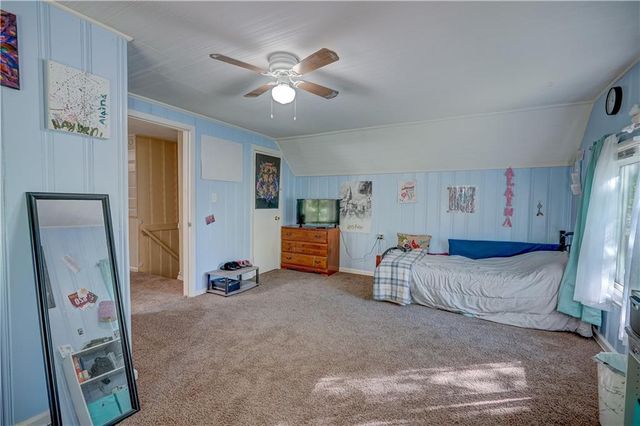 1708 S Pearl Street, Independence, MO 64055