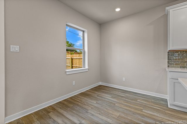 100 Tribus, Leon Valley, TX 78238