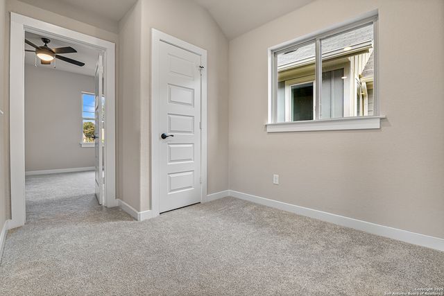 100 Tribus, Leon Valley, TX 78238