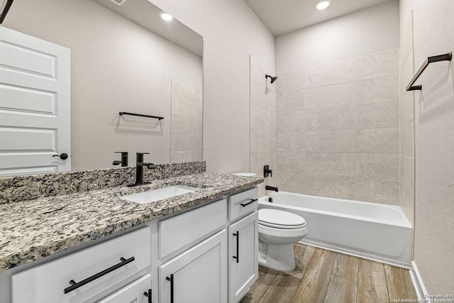 100 Tribus, Leon Valley, TX 78238