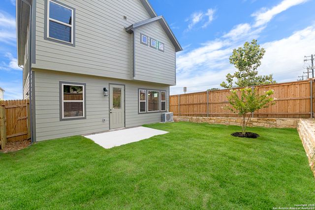 100 Tribus, Leon Valley, TX 78238