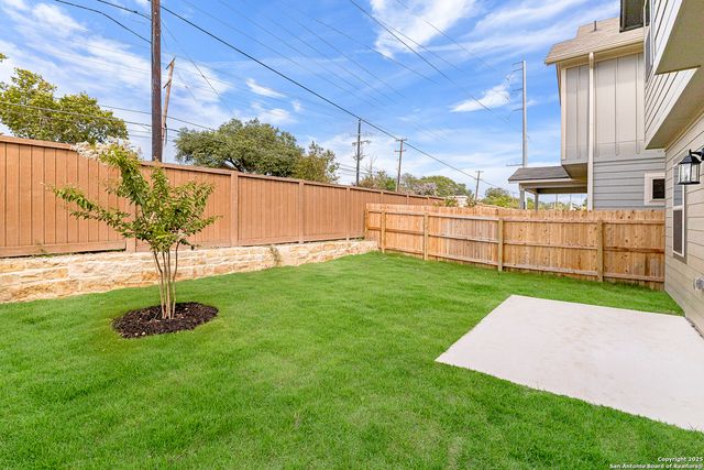 100 Tribus, Leon Valley, TX 78238