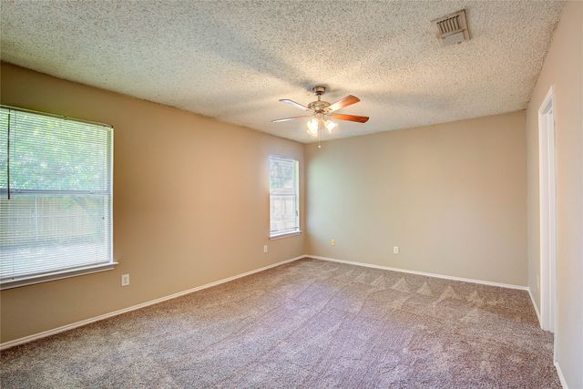 2363 Laurelhill Lane, Fort Worth, TX 76133
