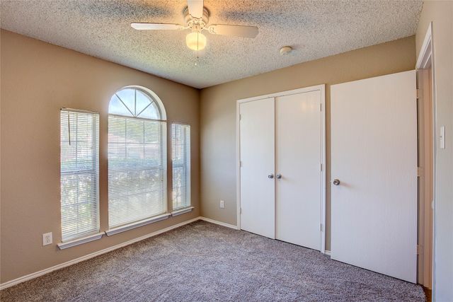 2363 Laurelhill Lane, Fort Worth, TX 76133