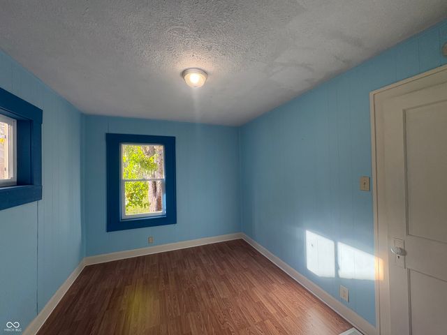 2827 E 18th Street, Indianapolis, IN 46218