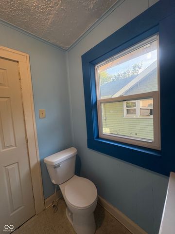 2827 E 18th Street, Indianapolis, IN 46218