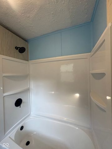 2827 E 18th Street, Indianapolis, IN 46218