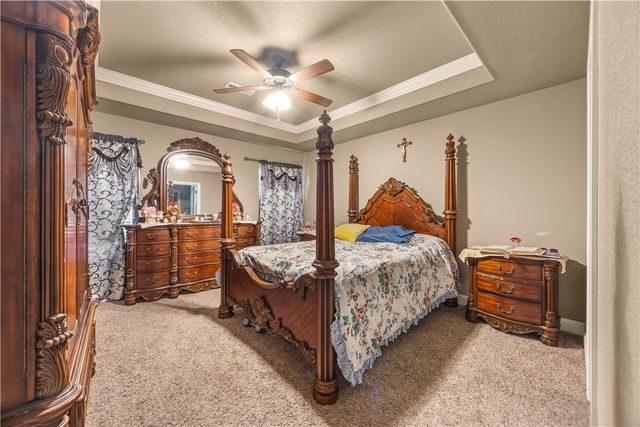 1254 Silver Oak Street, Elkins, AR 72727