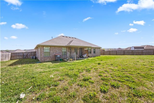 1254 Silver Oak Street, Elkins, AR 72727