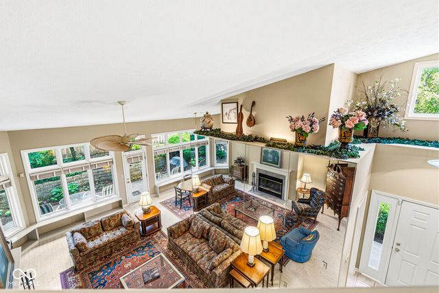 7884 Clearwater Parkway, Indianapolis, IN 46240