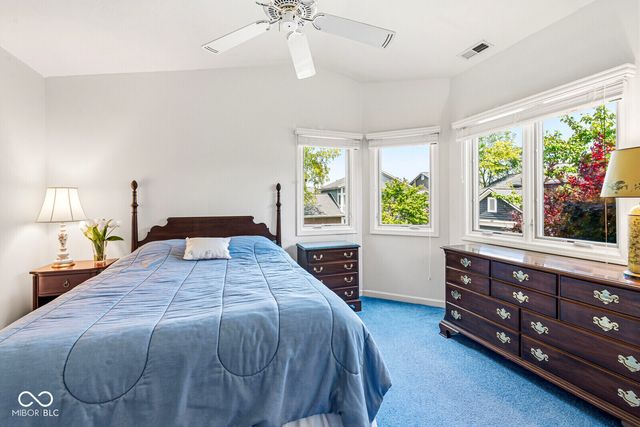 7884 Clearwater Parkway, Indianapolis, IN 46240