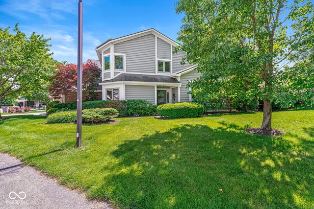 7884 Clearwater Parkway, Indianapolis, IN 46240