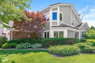 7884 Clearwater Parkway, Indianapolis, IN 46240