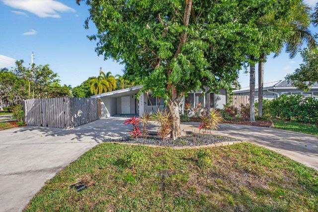3792 NE 19th Avenue, Oakland Park, FL 33308