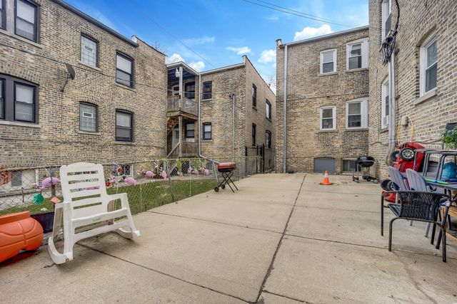4406 W Altgeld Street 2, Chicago, IL 60639