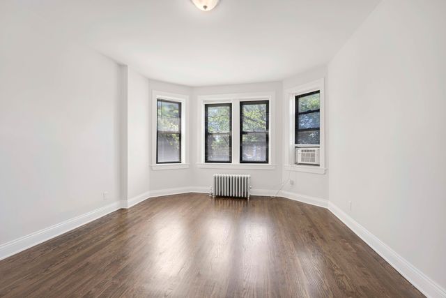 4406 W Altgeld Street 2, Chicago, IL 60639