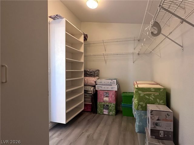 6789 Gold Yarrow Street, Las Vegas, NV 89148