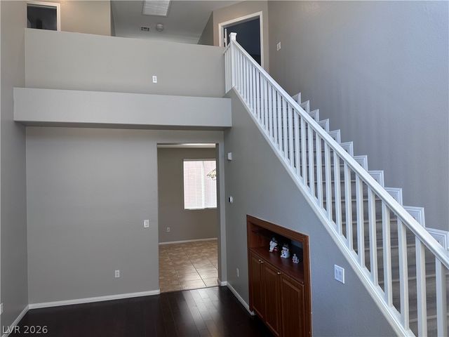 6789 Gold Yarrow Street, Las Vegas, NV 89148