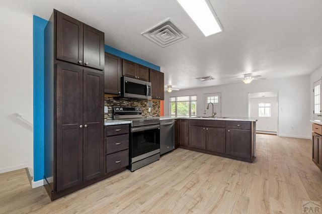 945 29th Lane, Pueblo, CO 81006