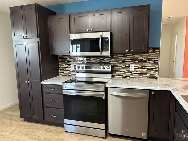 945 29th Lane, Pueblo, CO 81006