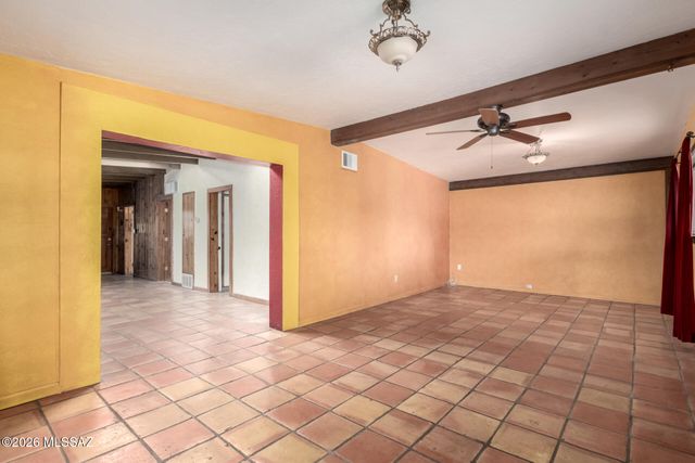 2701 N Walnut Avenue, Tucson, AZ 85712