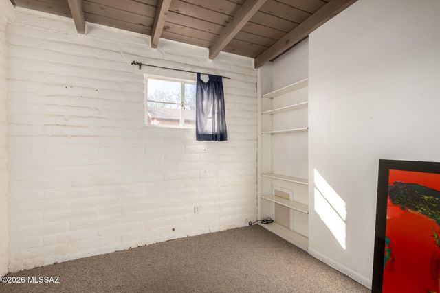 2701 N Walnut Avenue, Tucson, AZ 85712