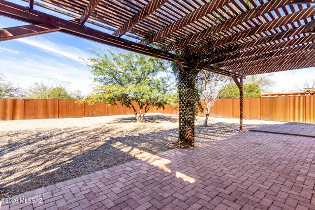 2701 N Walnut Avenue, Tucson, AZ 85712