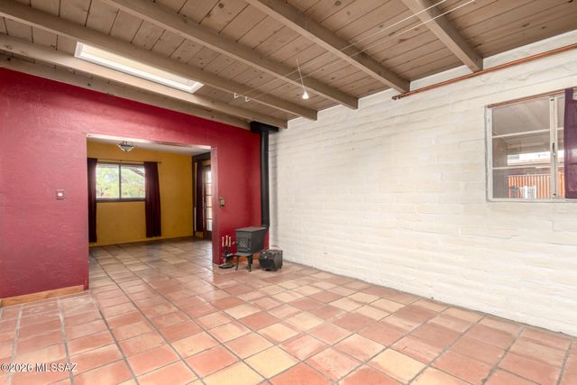 2701 N Walnut Avenue, Tucson, AZ 85712