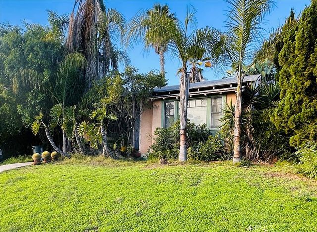 2536 Montclair, San Diego, CA 92104