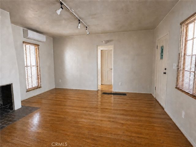 2536 Montclair, San Diego, CA 92104