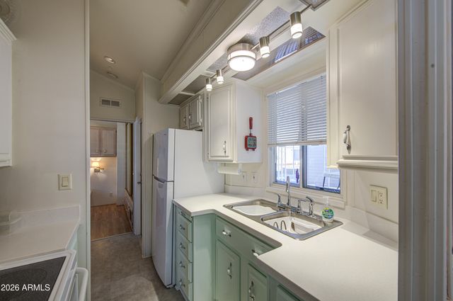 7750 E BROADWAY Road 891, Mesa, AZ 85208