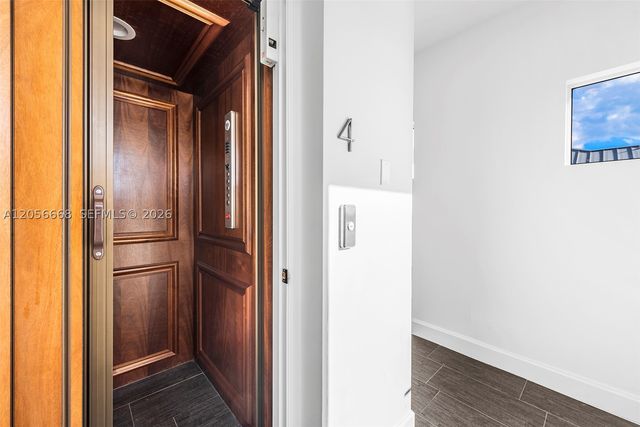 348 Elm St B-10, Hollywood, FL 33019