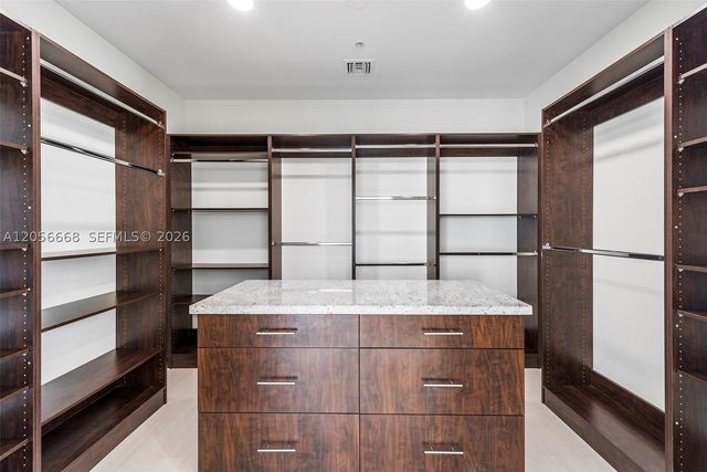348 Elm St B-10, Hollywood, FL 33019