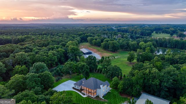 1321A Garrett Road, Statham, GA 30666