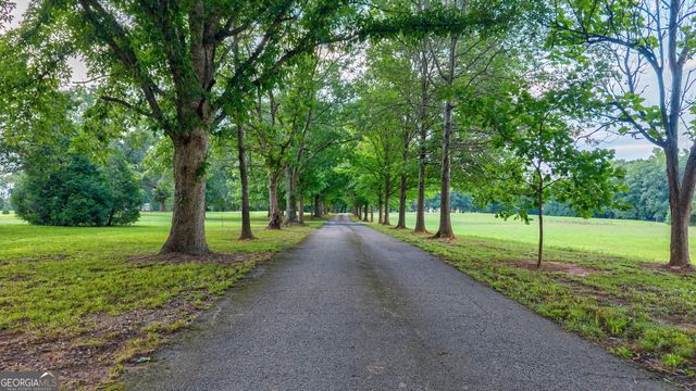 1321A Garrett Road, Statham, GA 30666